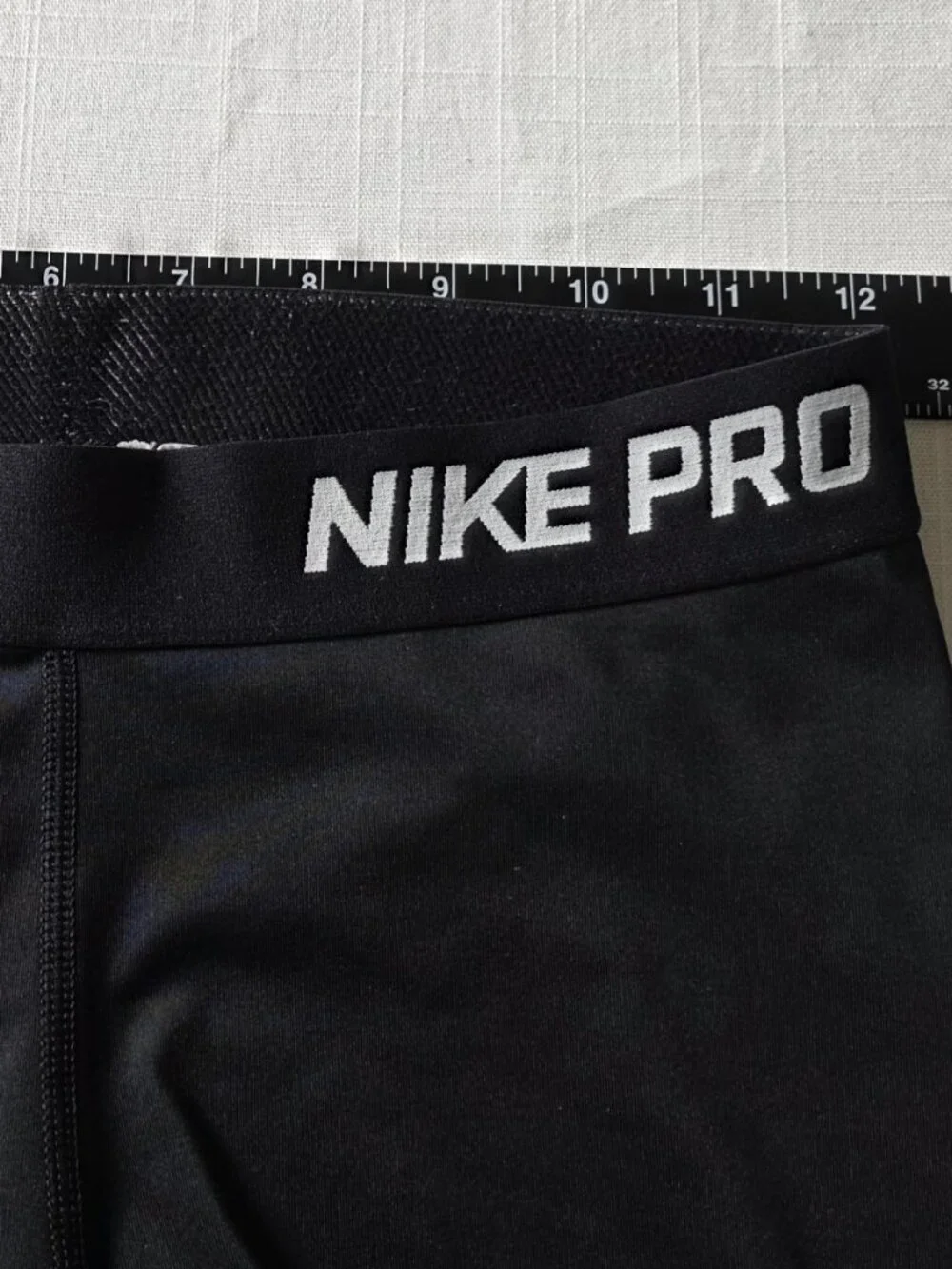Nike Pro Womens Black Shorts Size S - Picture 5 of 8